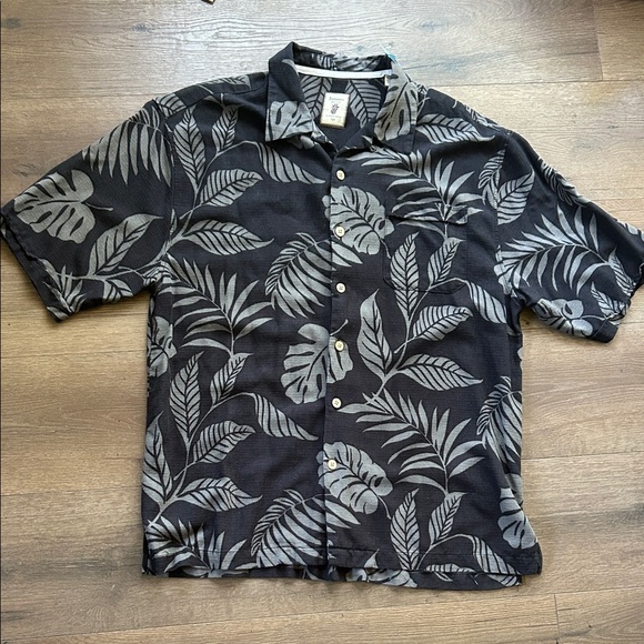 Jamaica Jaxx Other - Jamaica Jaxx Silk Men's Shirt !! Large